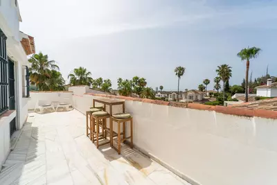 Detached Villa in Elviria