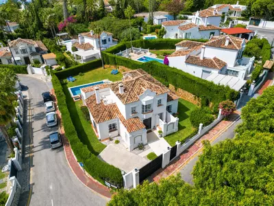 Detached Villa in Elviria