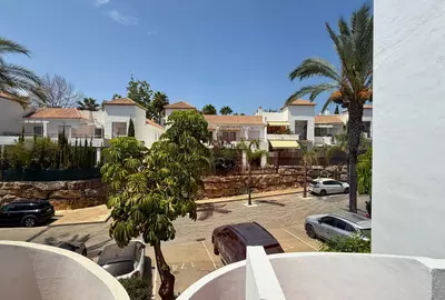 Penthouse in Nueva Andalucía