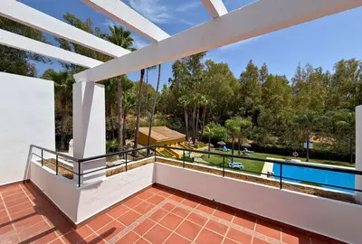 Penthouse in Nueva Andalucía