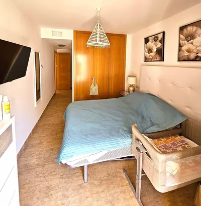 Middle Floor Apartment in Estepona