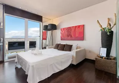 Middle Floor Apartment in Nueva Andalucía