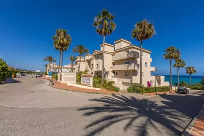 Penthouse in Estepona