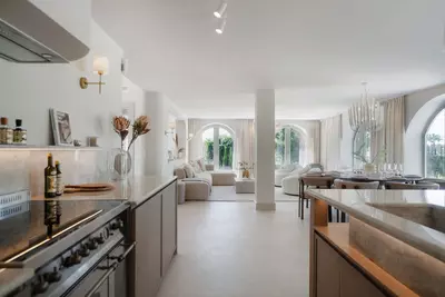Detached Villa in Nueva Andalucía