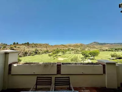Middle Floor Apartment in Benahavís