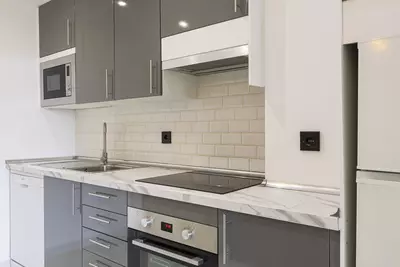 Middle Floor Apartment in Nueva Andalucía
