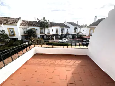 Semi-Detached House in Cancelada