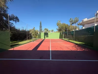 Semi-Detached House in Cancelada