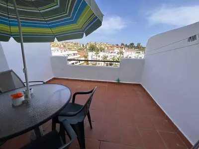 Top Floor Apartment in Selwo