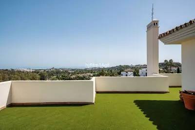Penthouse Duplex in Nueva Andalucía