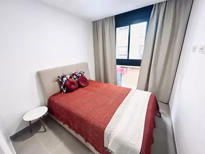 Middle Floor Apartment in Estepona