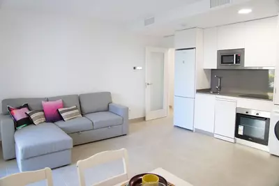 Middle Floor Apartment in Estepona