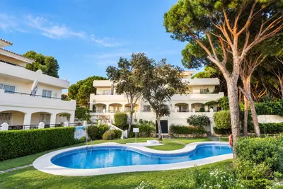 Middle Floor Apartment in Cabopino