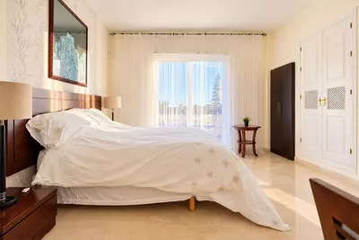 Middle Floor Apartment in Cabopino