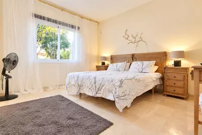Middle Floor Apartment in Cabopino