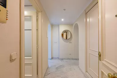 Middle Floor Apartment in Puerto Banús