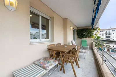 Middle Floor Apartment in Puerto Banús