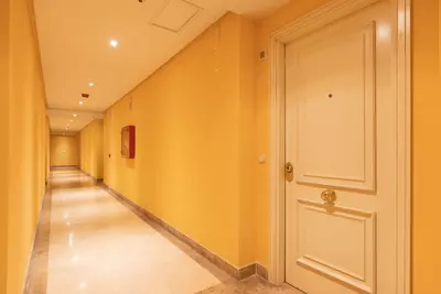Middle Floor Apartment in Puerto Banús