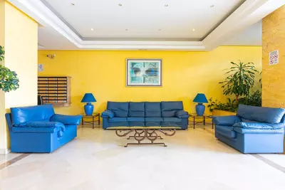 Middle Floor Apartment in Puerto Banús