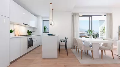 Middle Floor Apartment in Estepona