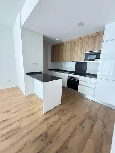 Middle Floor Apartment in Estepona