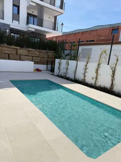 Middle Floor Apartment in Estepona