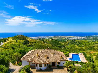 Finca - Cortijo in Estepona