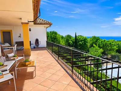 Finca - Cortijo in Estepona