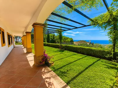 Finca - Cortijo in Estepona