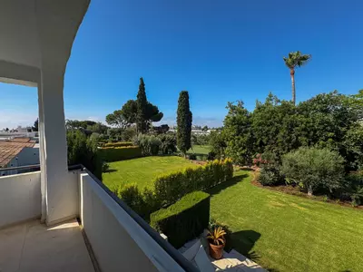 Townhouse in Nueva Andalucía
