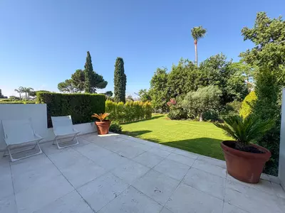 Townhouse in Nueva Andalucía
