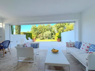 Townhouse in Nueva Andalucía