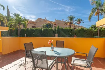 Ground Floor Apartment in Elviria