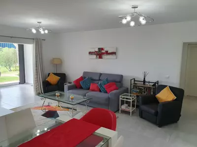 Ground Floor Apartment in El Paraiso