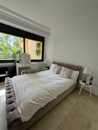 Middle Floor Apartment in Nueva Andalucía