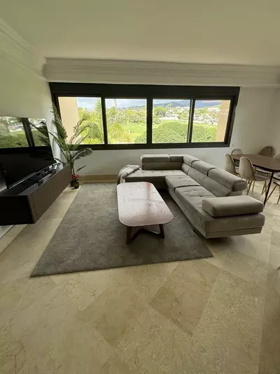 Middle Floor Apartment in Nueva Andalucía