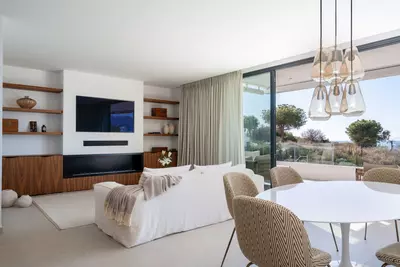 Middle Floor Apartment in Marbella