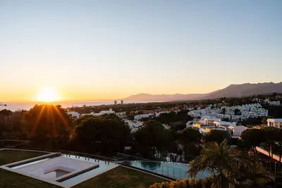 Middle Floor Apartment in Marbella