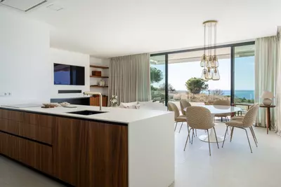 Middle Floor Apartment in Marbella