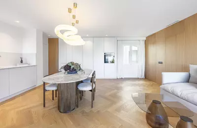 Middle Floor Apartment in Puerto Banús