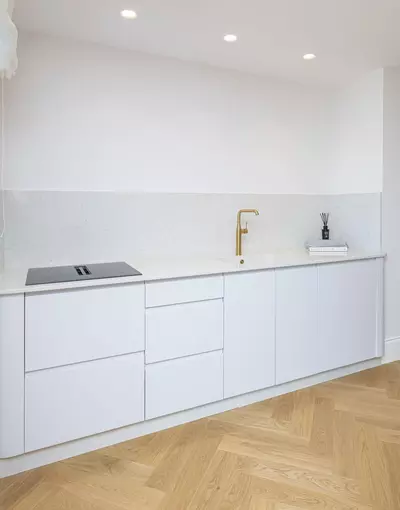 Middle Floor Apartment in Puerto Banús