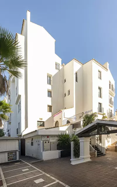 Middle Floor Apartment in Puerto Banús