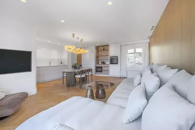 Middle Floor Apartment in Puerto Banús