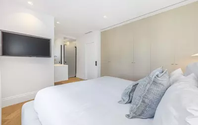Middle Floor Apartment in Puerto Banús