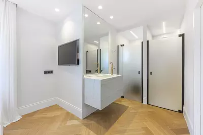 Middle Floor Apartment in Puerto Banús