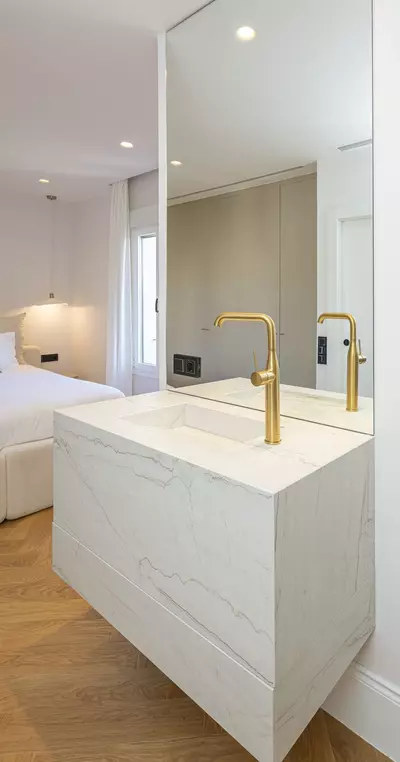 Middle Floor Apartment in Puerto Banús