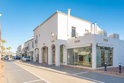 Middle Floor Apartment in Puerto Banús