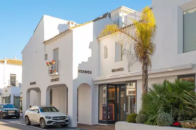 Middle Floor Apartment in Puerto Banús