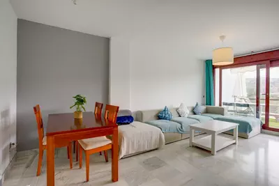 Middle Floor Apartment in Benahavís