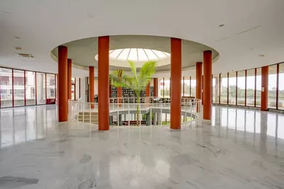 Middle Floor Apartment in Benahavís